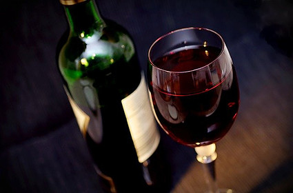 How to Drink Wine for Good Health? One Glass of Good Red Wine Is Enough for Heart Health. How to Drink Wine for Good Health? One Glass of Good Red Wine Is Enough for Heart Health.